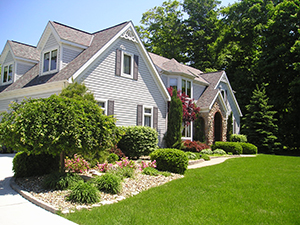 Landscapers and Lawncare Services in Clearwater Beach, FL